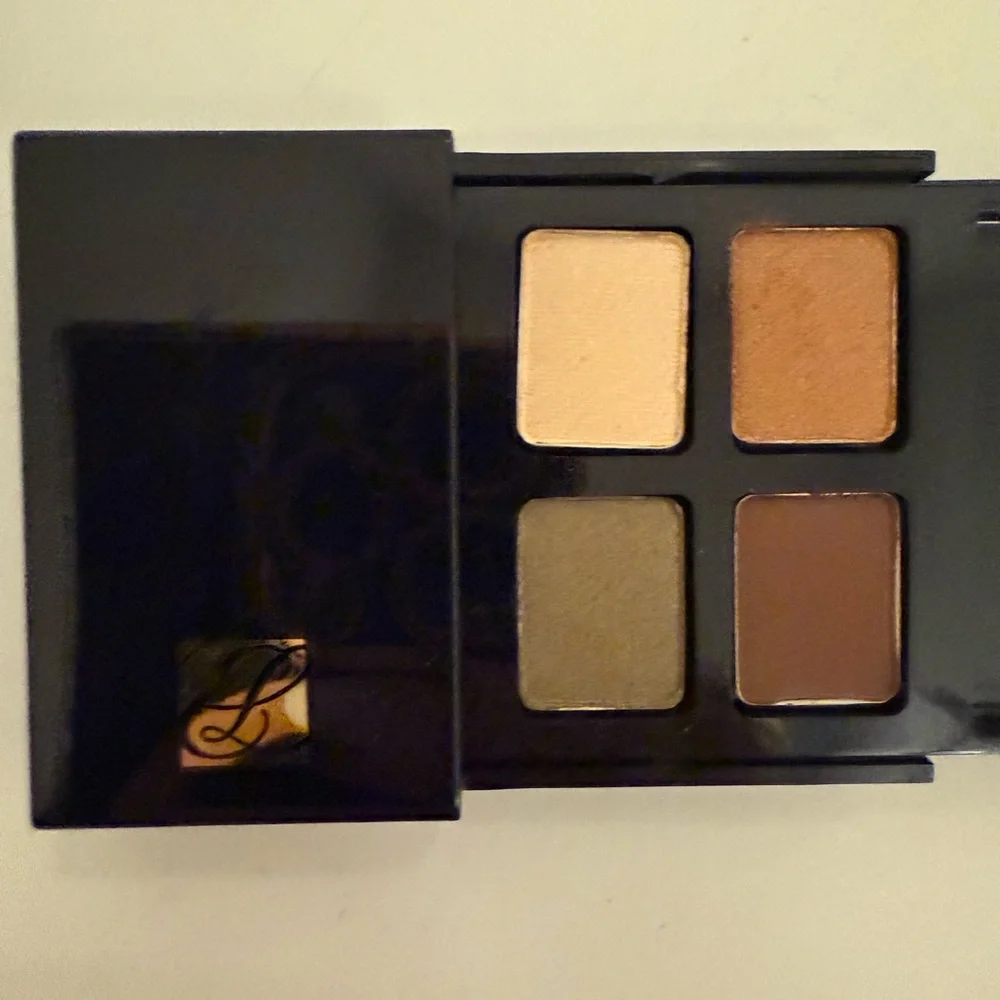 ESTEE LAUDER Signature Eyeshadow Quad 06 TRUFFLE Mini Travel Size NEW Rare